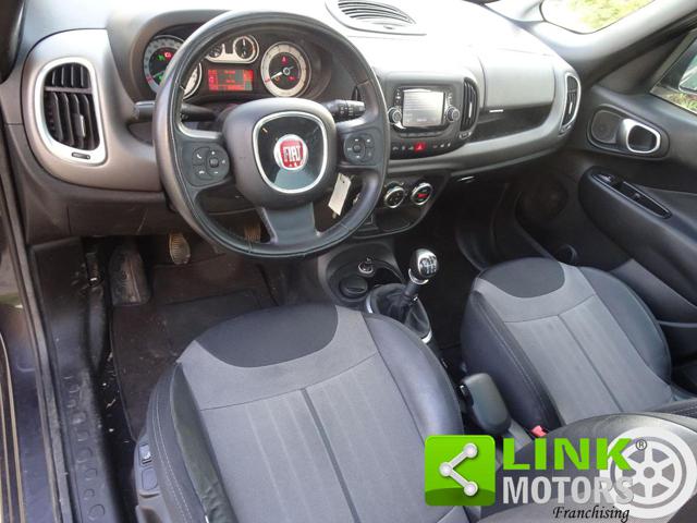 FIAT 500L usata, con USB