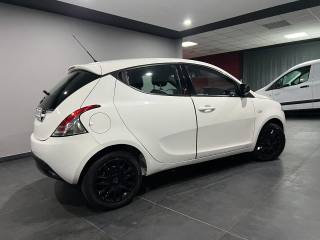 LANCIA Ypsilon usata, con Airbag Passeggero