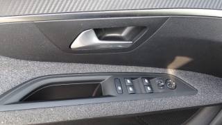 PEUGEOT 3008 usata 56
