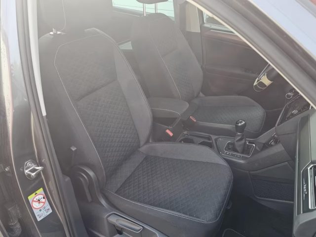 VOLKSWAGEN Tiguan usata, con Boardcomputer