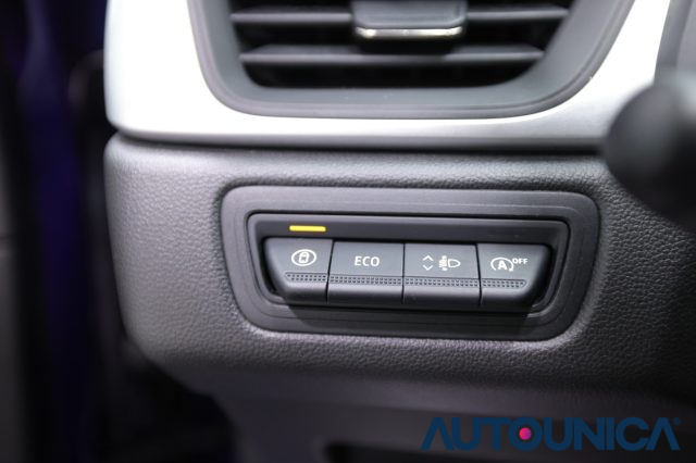 RENAULT Captur usata, con Autoradio digitale