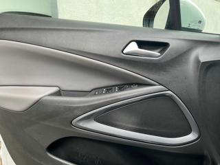 OPEL Crossland X usata, con Climatizzatore