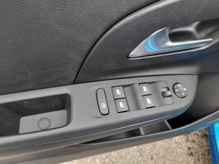 OPEL Corsa usata, con Cruise Control