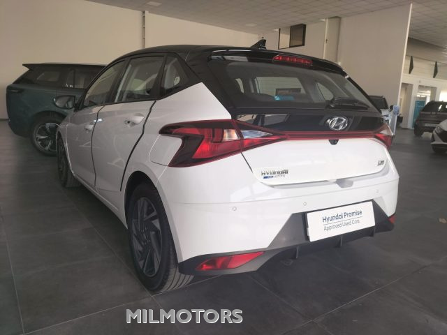 HYUNDAI i20 usata 7