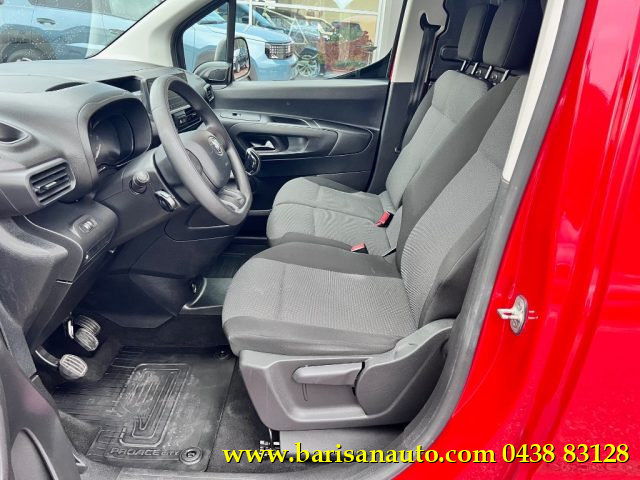 TOYOTA Proace City usata, con Autoradio