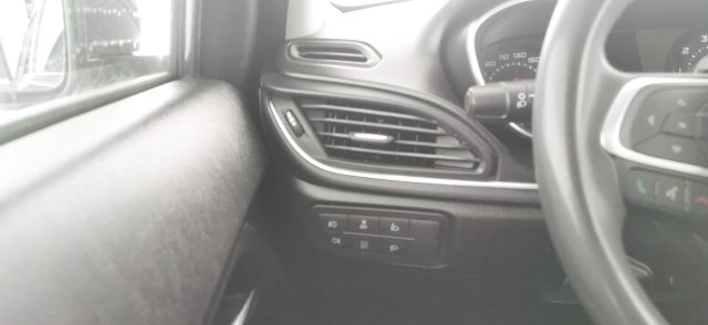 FIAT Tipo usata, con Specchietto retrovisore con funzione antiabbagliamento