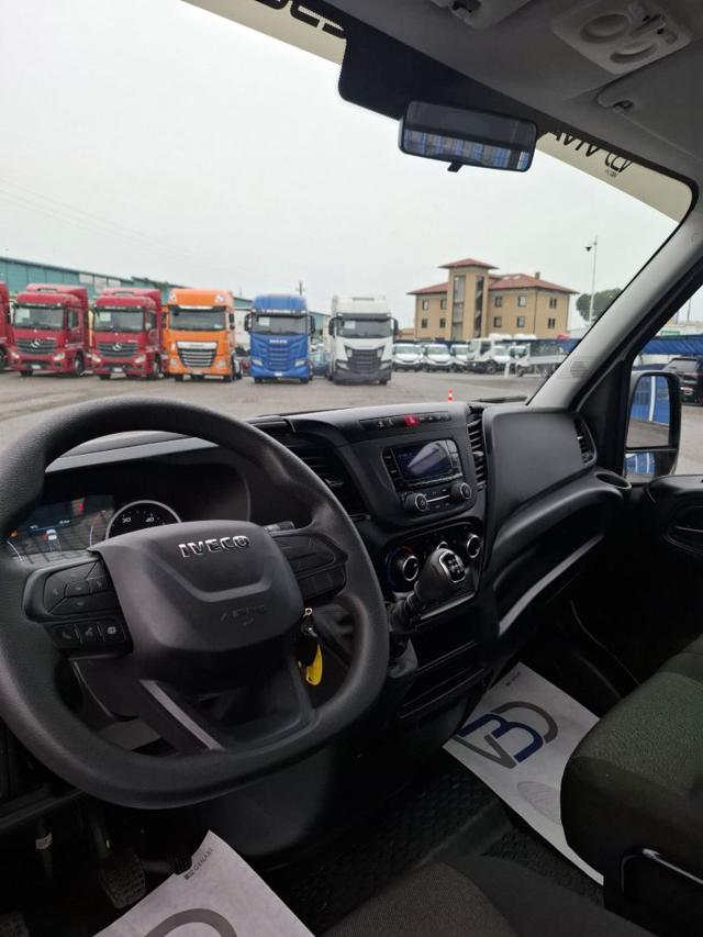 IVECO Daily usata, con Climatizzatore