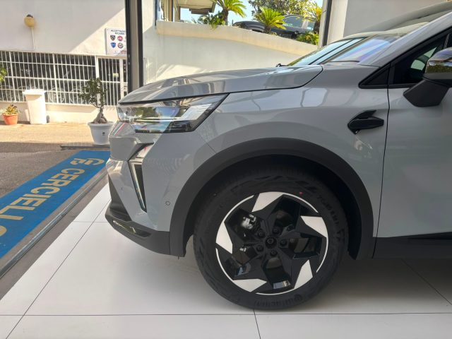RENAULT Captur usata, con Park Distance Control