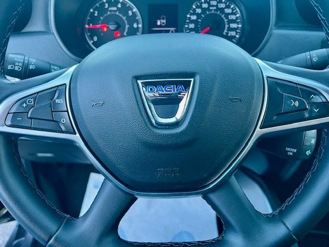 DACIA Duster usata, con Autoradio digitale