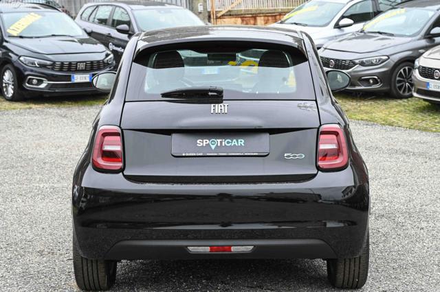 FIAT 500e usata, con Boardcomputer
