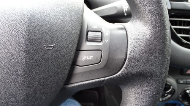 PEUGEOT 208 usata 93