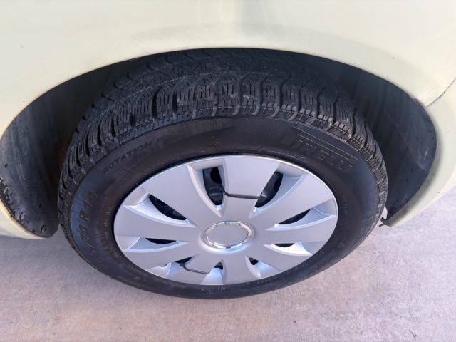 NISSAN Micra usata, con Isofix