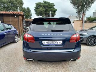 PORSCHE Cayenne usata, con Alzacristalli elettrici