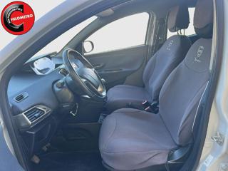 LANCIA Ypsilon usata, con Controllo trazione