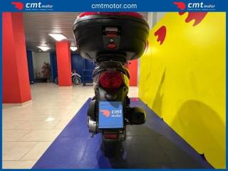 KYMCO People 300 usata 10