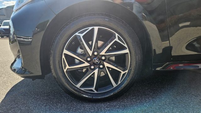TOYOTA Yaris usata, con Riconoscimento dei segnali stradali