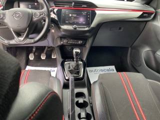 OPEL Corsa usata, con Volante in pelle