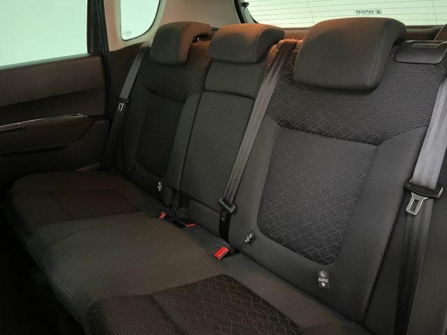PEUGEOT 3008 usata, con Fendinebbia