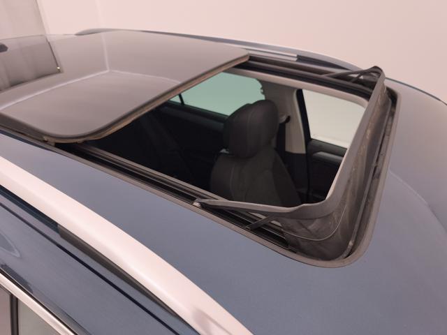 VOLKSWAGEN Tiguan usata, con Sensore di luce