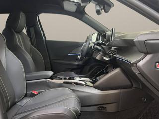 PEUGEOT 2008 usata, con Controllo automatico clima