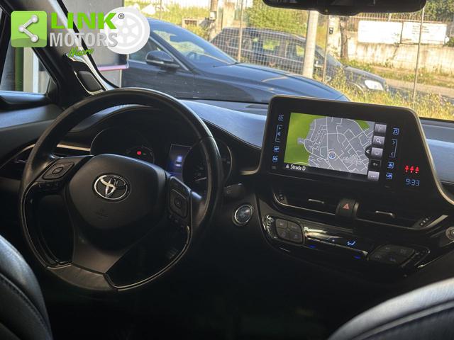 TOYOTA C-HR usata 26