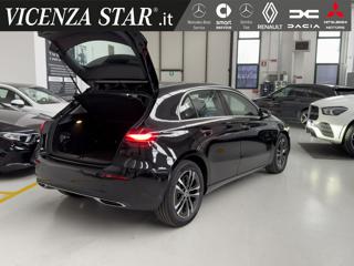 MERCEDES-BENZ A 200 usata, con Sedili sportivi