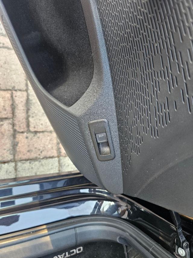 SKODA Octavia usata, con ESP