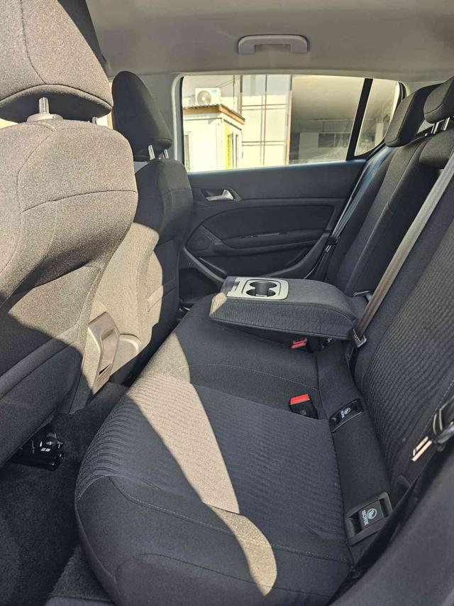 PEUGEOT 308 usata, con Fendinebbia