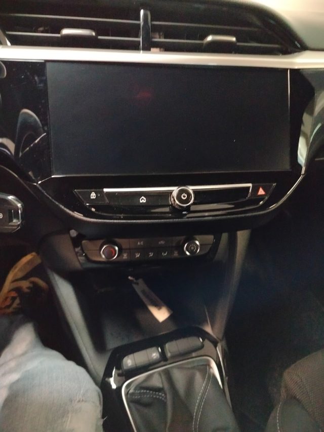 OPEL Corsa usata, con Specchietti laterali elettrici