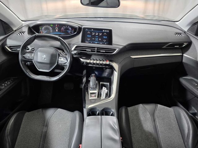 PEUGEOT 3008 usata, con Fendinebbia