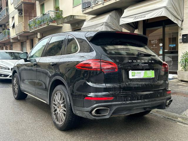 PORSCHE Cayenne usata, con Antifurto