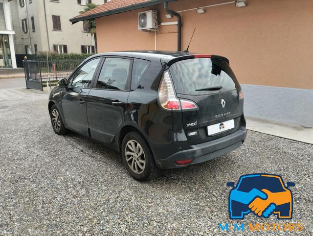 RENAULT Scenic usata, con Autoradio