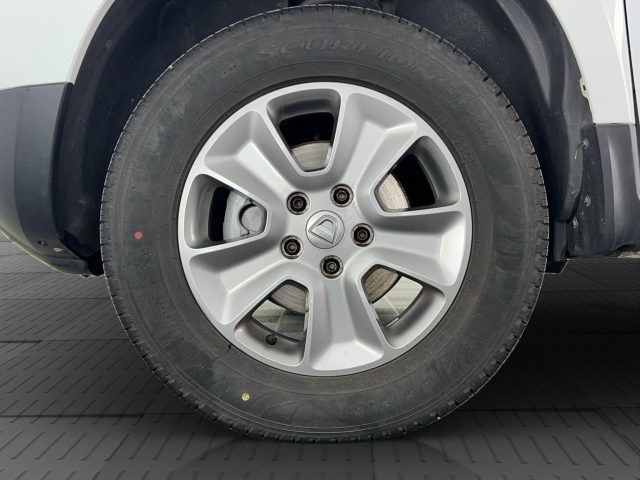 DACIA Duster usata 15