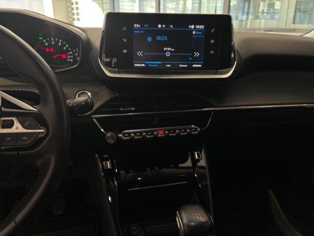 PEUGEOT 2008 usata, con Controllo trazione