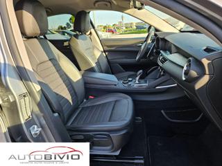 ALFA ROMEO Stelvio usata, con USB