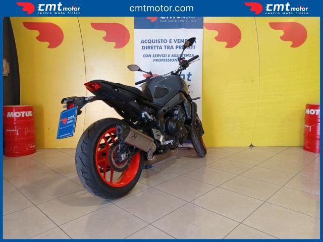 YAMAHA MT-09 usata 3