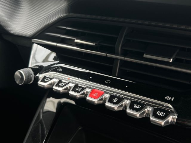 PEUGEOT 208 usata, con Fari LED