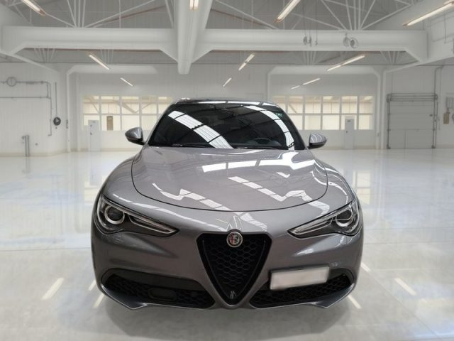 ALFA ROMEO Stelvio usata, con Autoradio