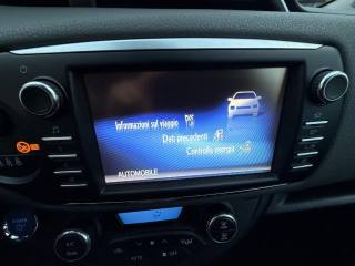 TOYOTA Yaris usata, con Fendinebbia