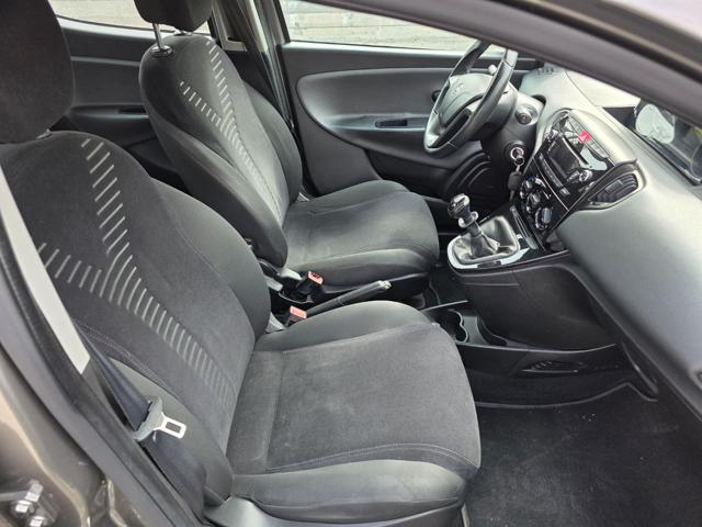 LANCIA Ypsilon usata 26