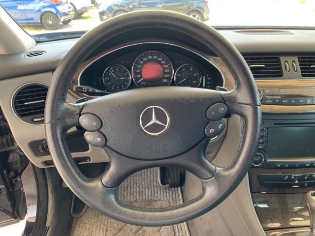 MERCEDES-BENZ CLS 320 usata, con Chiusura centralizzata