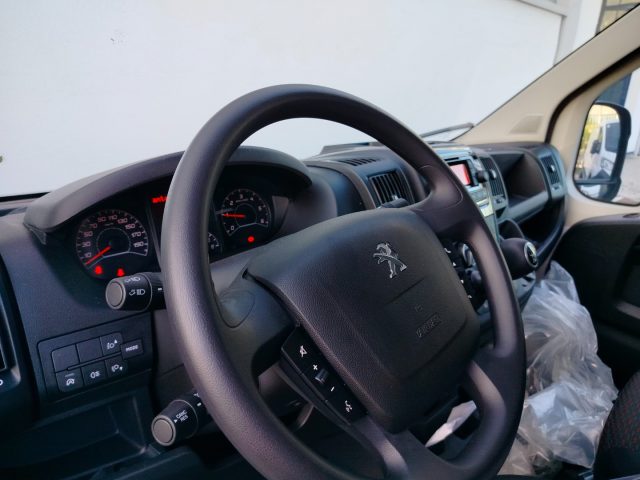PEUGEOT Boxer usata, con Frenata d