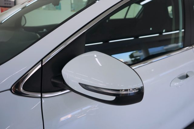 KIA Sportage usata, con Autoradio digitale