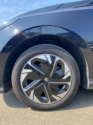 MG MG4 usata, con Fendinebbia