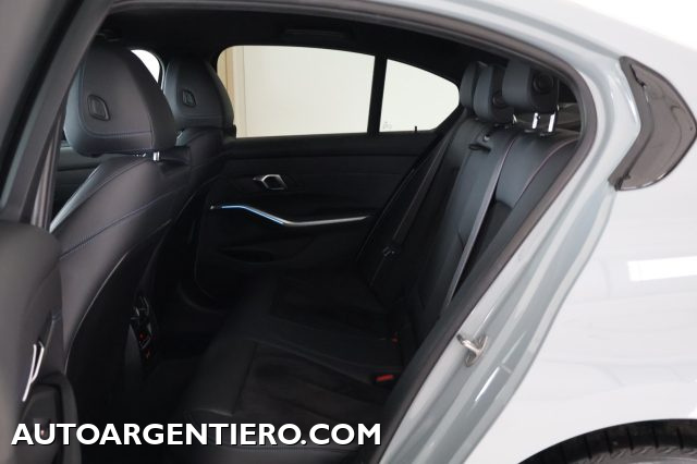 BMW 320 usata, con Isofix