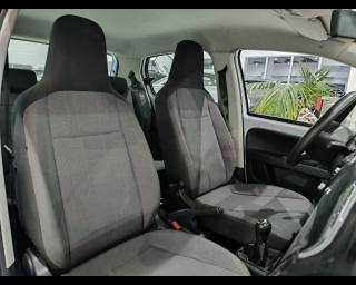 VOLKSWAGEN up! usata 15