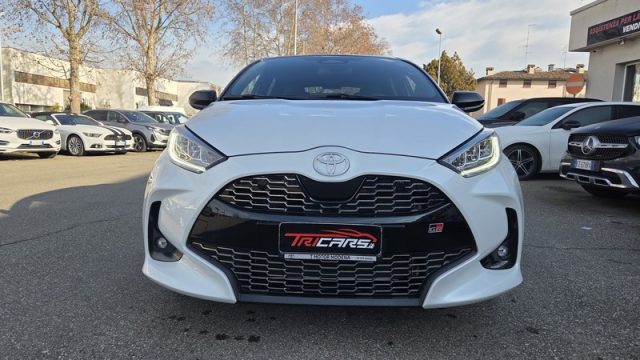 TOYOTA Yaris usata, con Airbag