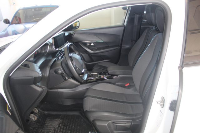 PEUGEOT 2008 usata, con Boardcomputer