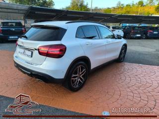 MERCEDES-BENZ GLA 220 usata, con Alzacristalli elettrici