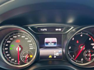 MERCEDES-BENZ CLA 200 usata, con Chiusura centralizzata